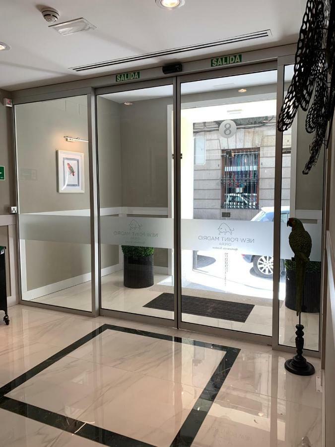 Apartahotel New Point Opera